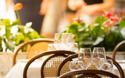 Marketing digital para restaurantes: cómo llenar tu local con estrategia (y no solo con suerte)